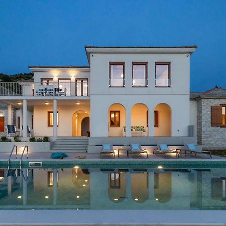 Sunshine Pool Villa สโกเปลอสทาวน์ ภายนอก รูปภาพ